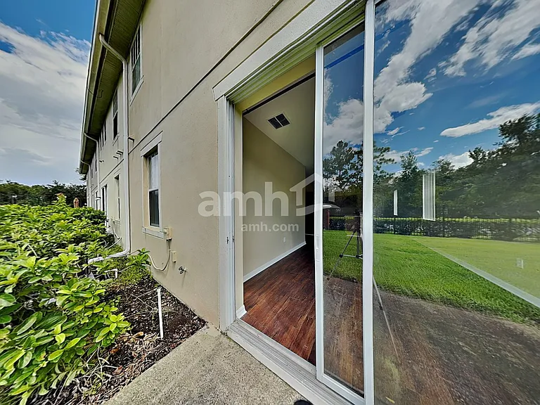 9811 Biscotti Ave — Photo 18