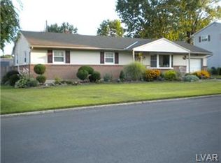 7491 Columbine Rd, Macungie, PA 18062