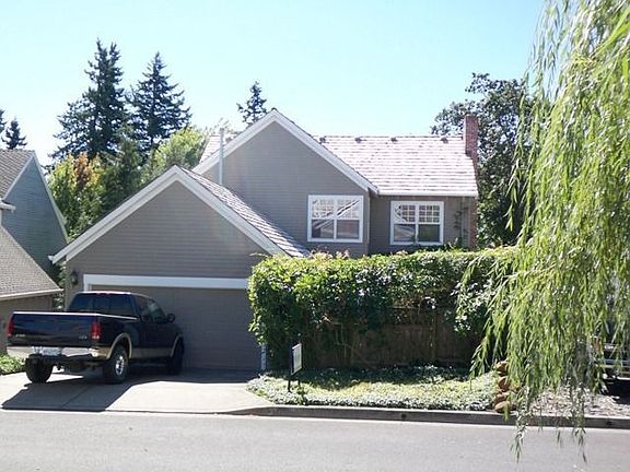 Attached Dbl Garage