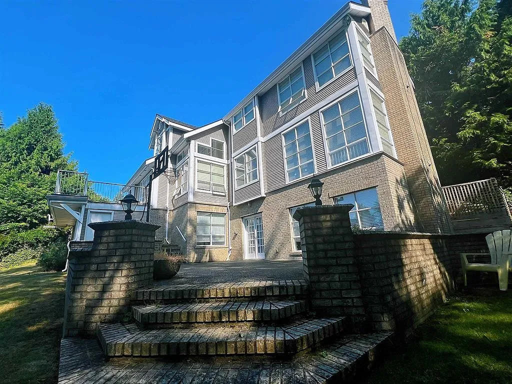 5 bed, $7,400 — Photo 2