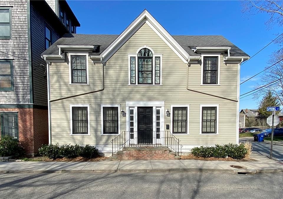 485 Spring St, Newport, RI 02840 Zillow