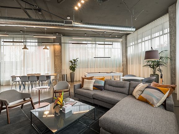 Crew Apartments Lounge Pool Table and Dining Table