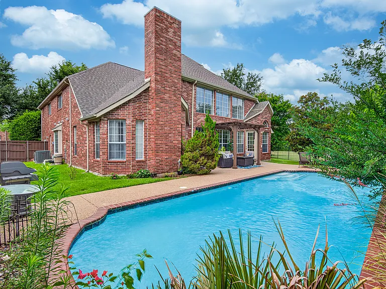 4633 Oak Shores Dr — Photo 24