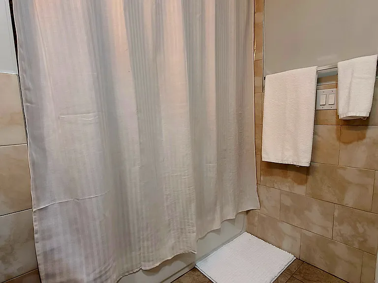 182 Anderson Ave #3A — Photo 16