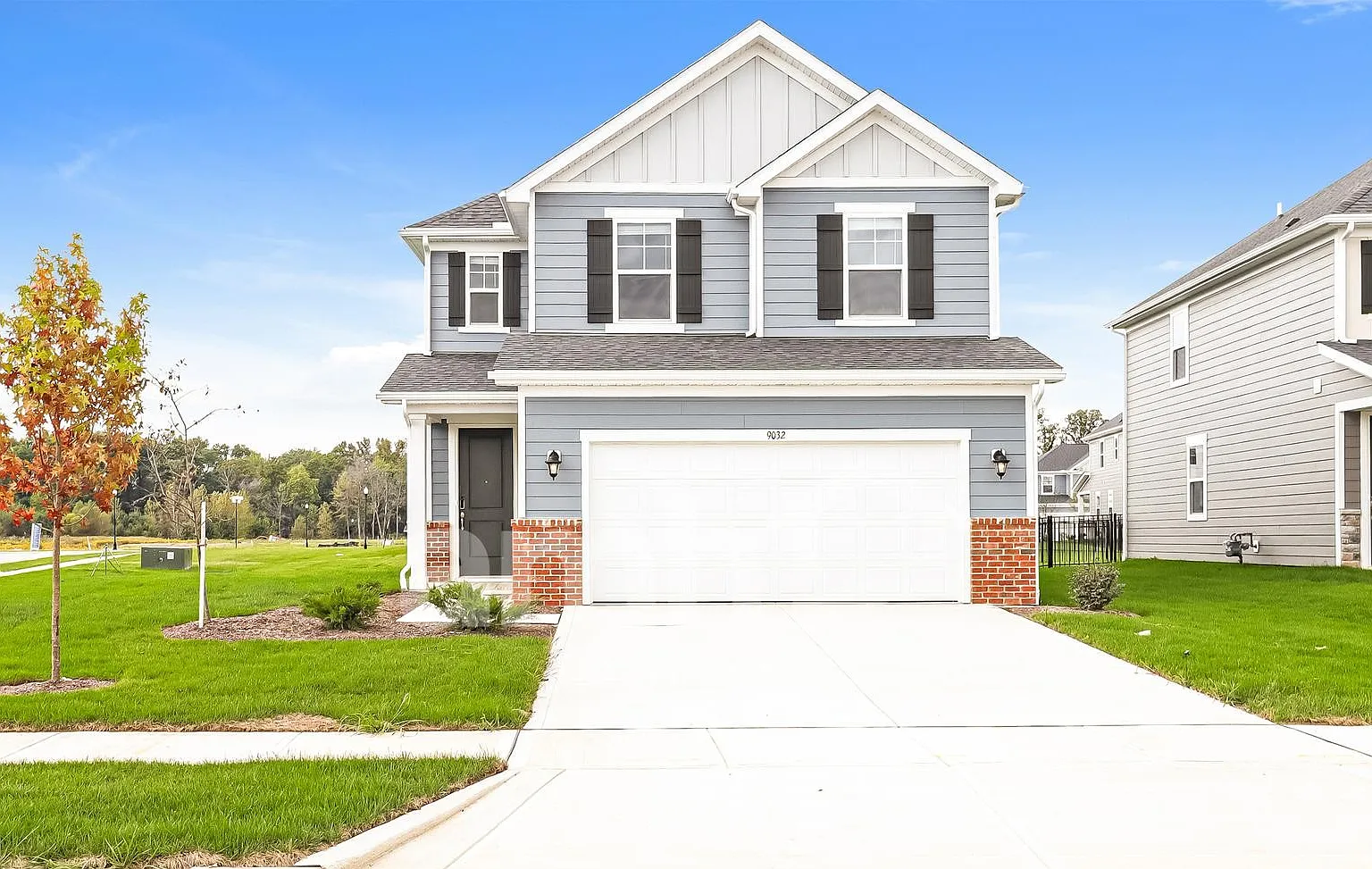 4 bed, 2.5 bath, 1977 sqft, $2,700 — Photo 1