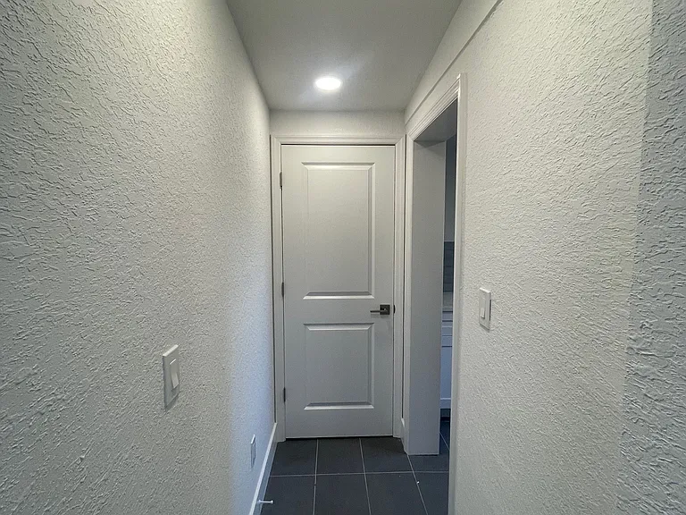 4315 W Laurel St — Photo 10