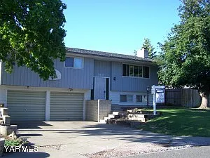 2803 W Viola Ave photo 1