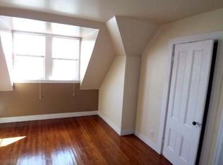 7 Hope St #3, Newport, RI 02840