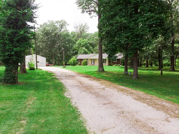 97 Jamestown Rd, Pocahontas, IL 62275