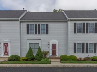 54 Kingswood Rd, Branchburg, NJ 08876