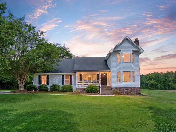 271 Dairy Farm Rd, Moncks Corner, SC 29461