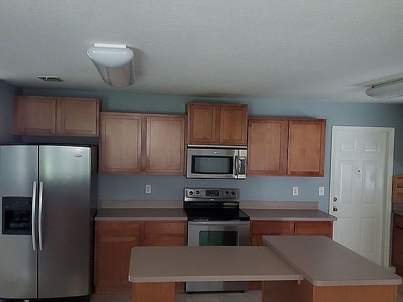 Grand Kitchen