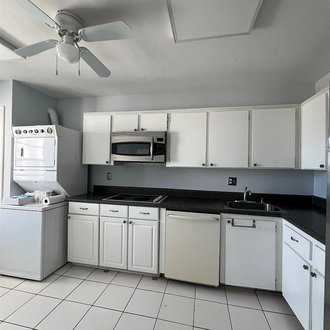 2 bed, 2.0 bath, 1263 sqft, $2,495 — Photo 4