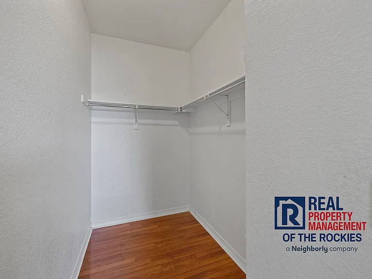 2133 Krisron Rd #C-207 — Photo 13
