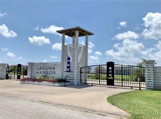 1804 Laguna Harbor Cove Blvd, Pt Bolivar, TX 77650