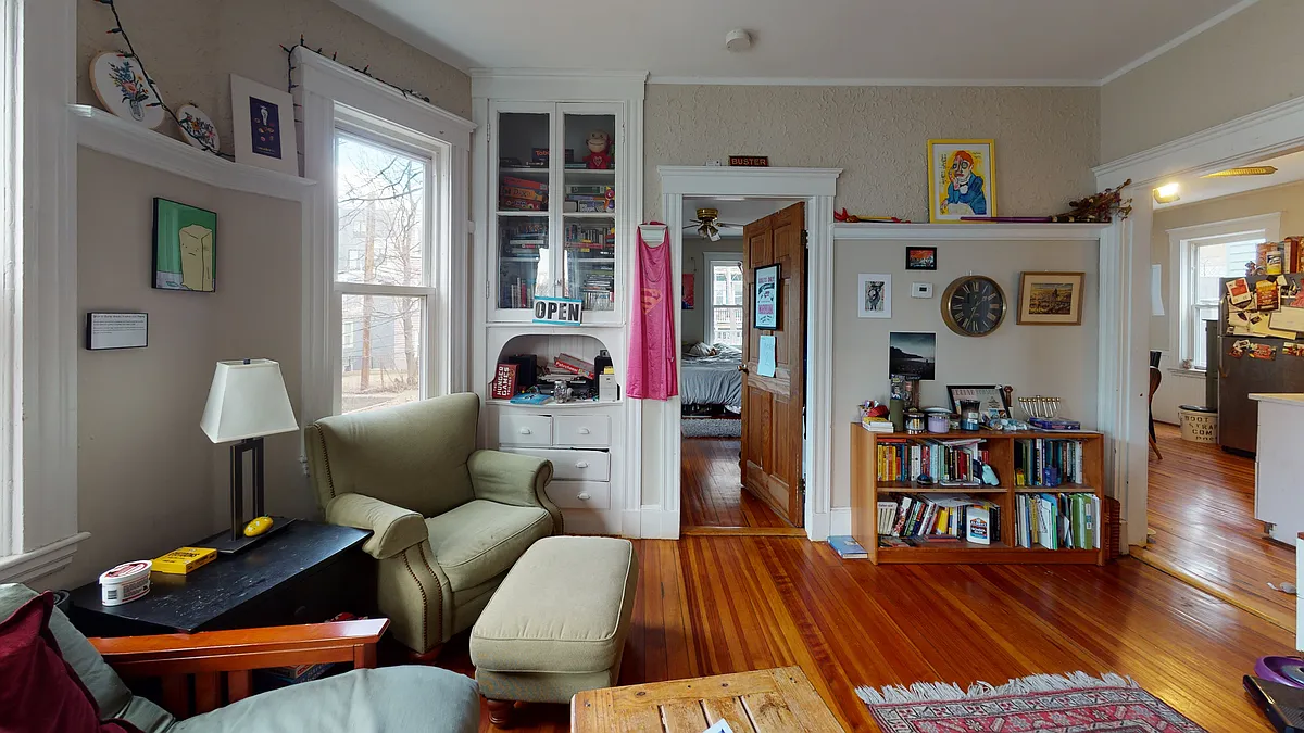 Building Photo - 8 Olmstead St #1