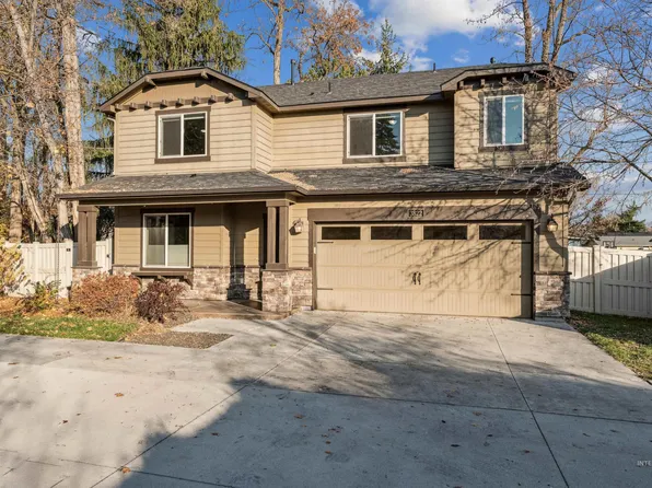 3822 W Magnolia Ln, Boise, ID 83703