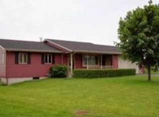 4629 Pilgrim Dr, Racine, WI 53404