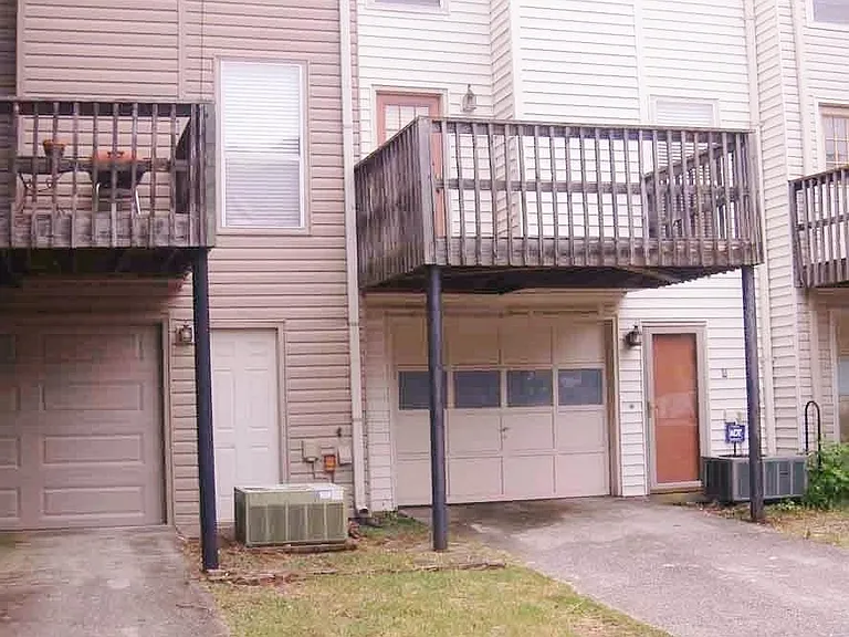1723 13th Ct S — Photo 22
