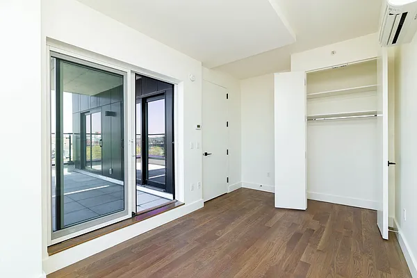 Rented by Nooklyn NYC LLC | media 63