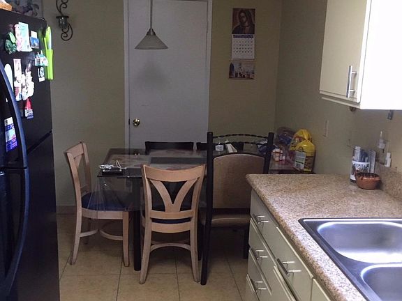 5th image of 16231 Avenida Ramada