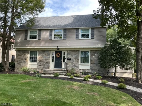 200 Wychwood Rd, Westfield Town, NJ 07090