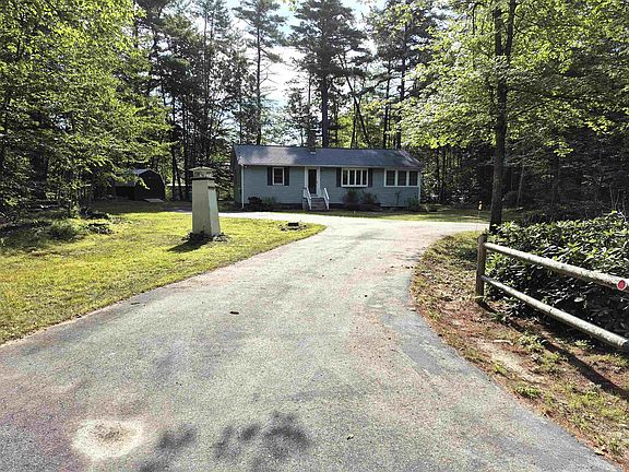 3rd image of 310 Robinhood Road