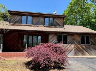 24 Christina Dr, Tiverton, RI 02878