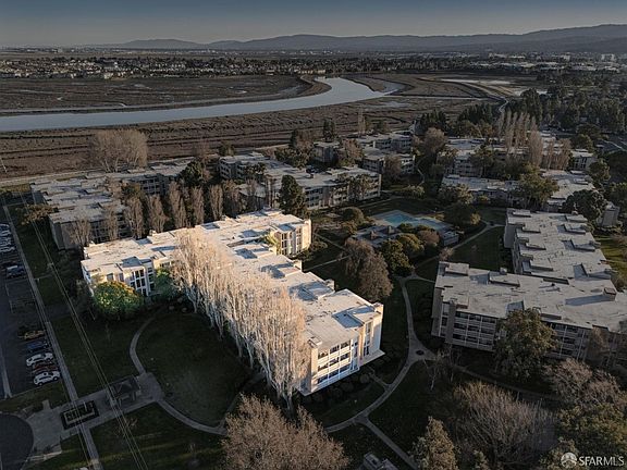 3rd image of 1170 Foster City Boulevard #203