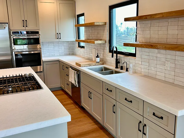406 Beirut Ave — Photo 9