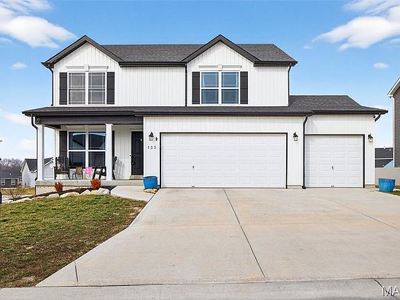 2nd image of 133 Bluewater Ln