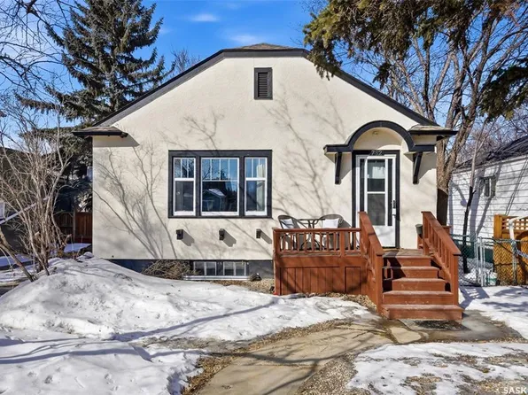 732 Broadway AVENUE, Regina, SK S4N 1C3