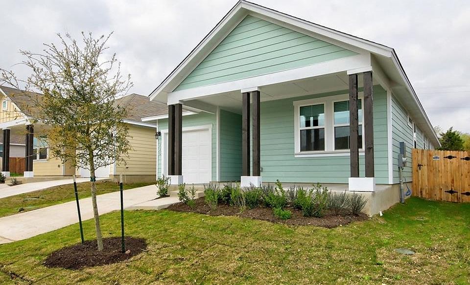 1st image of 229 Michaelis Dr