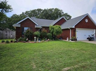 3405 Woodknoll, Duncan, OK 73533