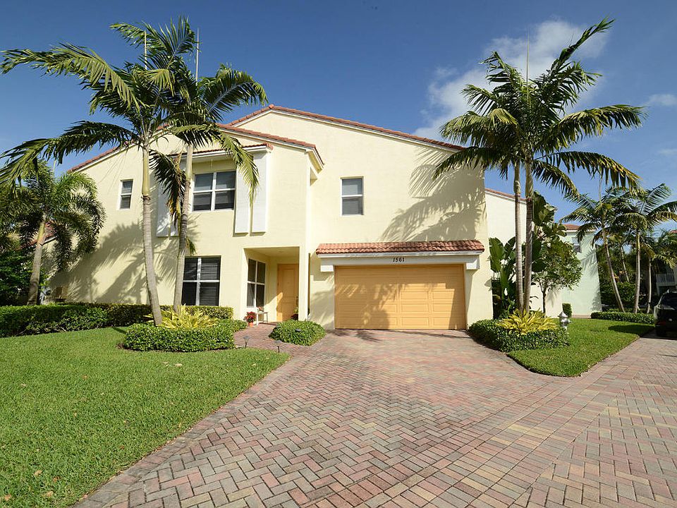 Home For Sale In Centra