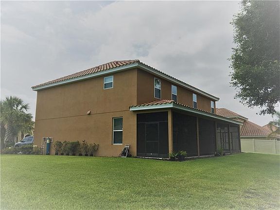 4th image of 120 Enclave Ave