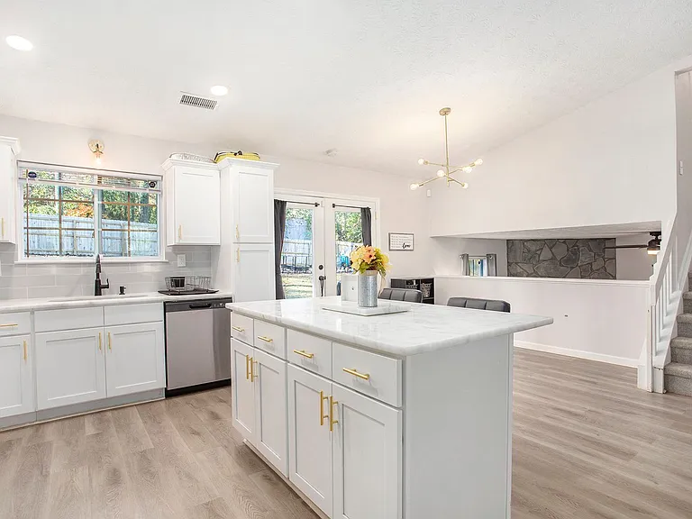 5656 La Fleur Trl — Photo 3