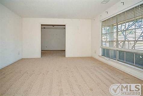 3rd image of 2420 Mollimar Dr