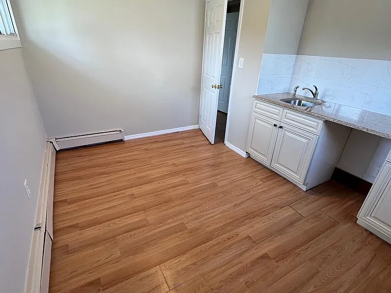 51 Friendly Rd — Photo 7