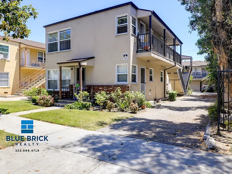 212 W Elk Ave #2 — Photo 3