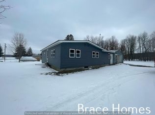 6061 W Cutler Rd, Lakeview, MI 48850