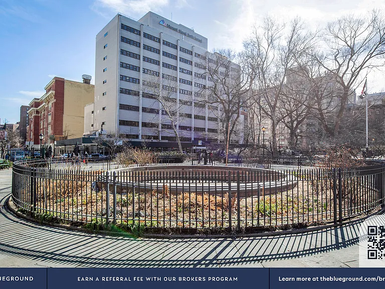 209 E 25th St #2B — Photo 19