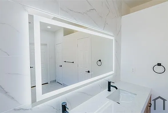 8805 Barton Creek Dr — Photo 18