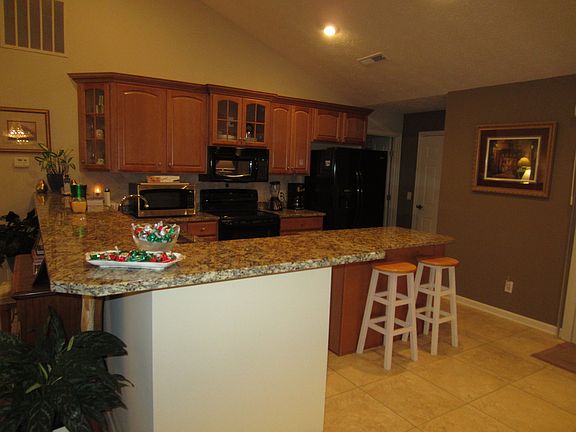 2nd image of 1022 Bayberry Dr