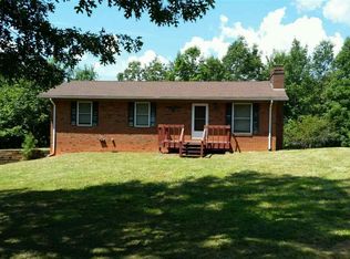 414 Blanton Rd, Mill Spring, NC 28756
