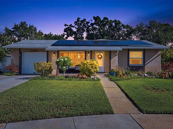 2nd image of 8037 POWDER HORN CIRCLE