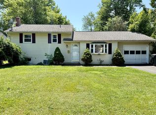 47 Beechwood Rd, West Hartford, CT 06107