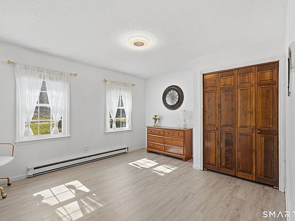 5th image of 12 Timber Springs Road
