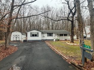 109 Sassafras Rd, Albrightsville, PA 18210