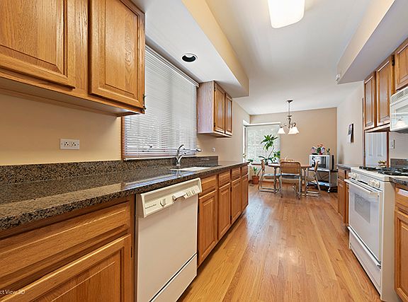5th image of 11120 Indian Woods Dr #21D